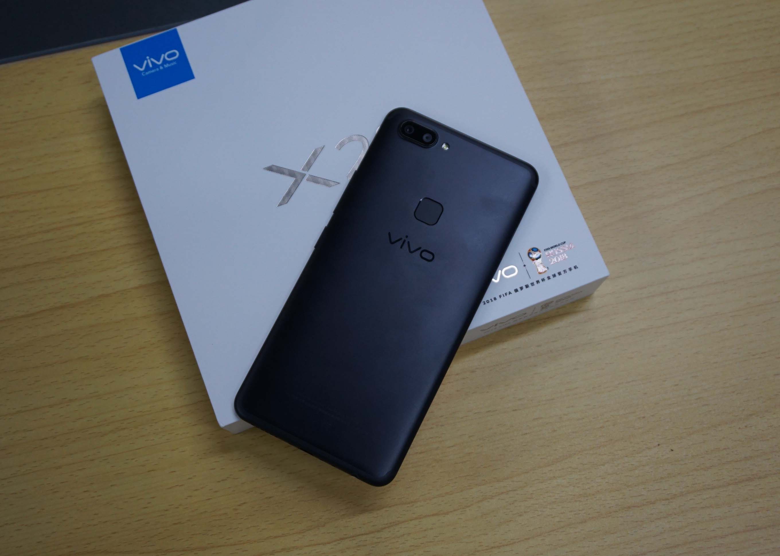 vivo x20开箱:5.5英寸身材装下了一块6英寸全面屏