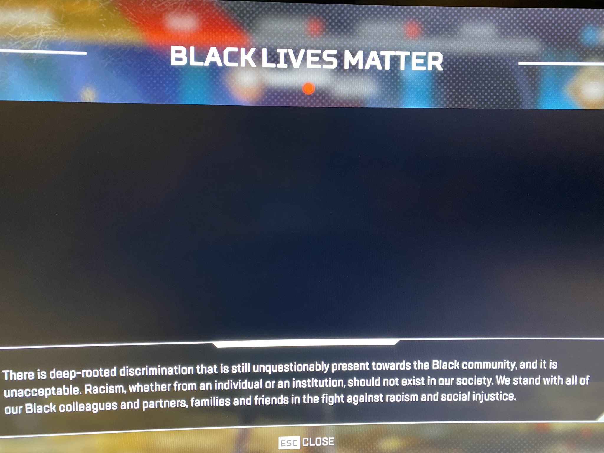 为抗议声援，Apex载入界面加入“Black Lives Matter”标语
