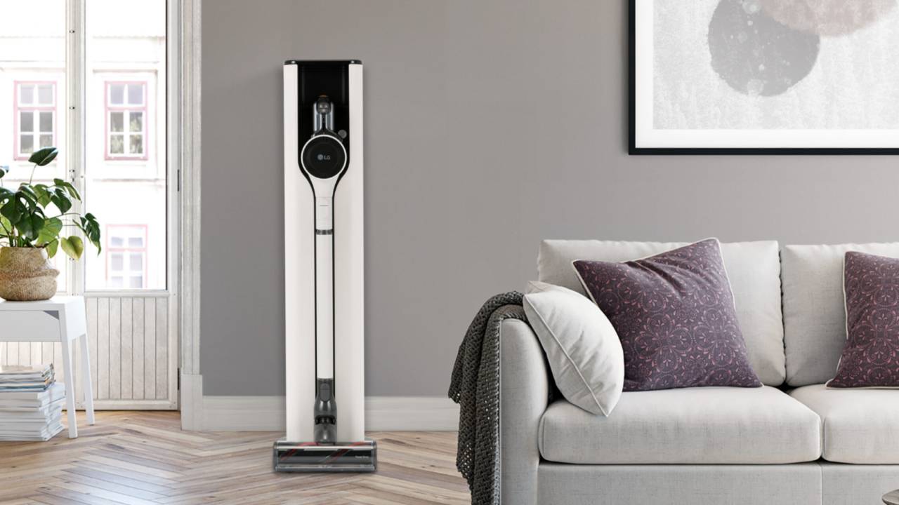2021-LG-CordZero-and-Charging-Station-scaled-1-1280x720.jpg